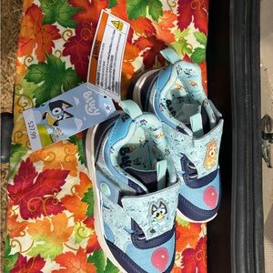 Bluey Sneakers size 6 New